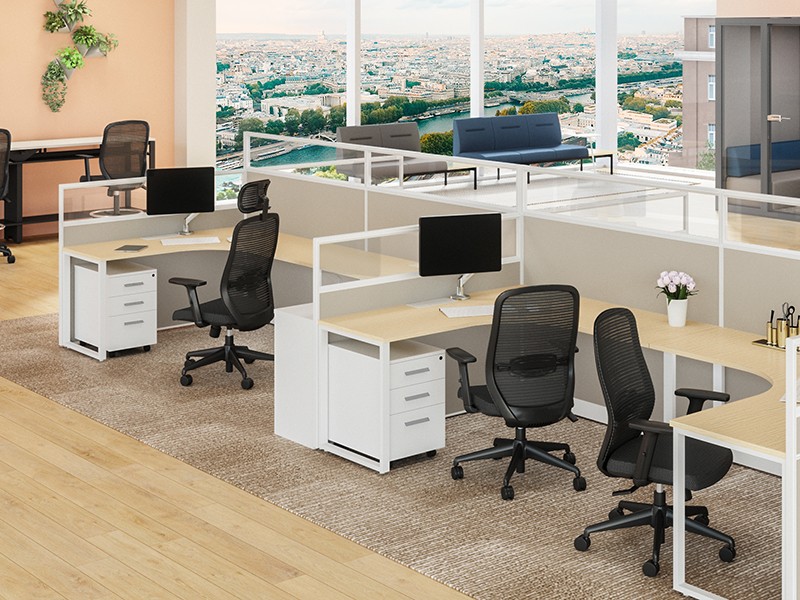 2 - Comfy Task Chair and S40 Panel